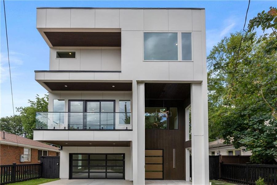 Furnished interior view inside a new home in , Atlanta (Image 39). Furnished interior view inside a new home in , Atlanta (Image 39).
