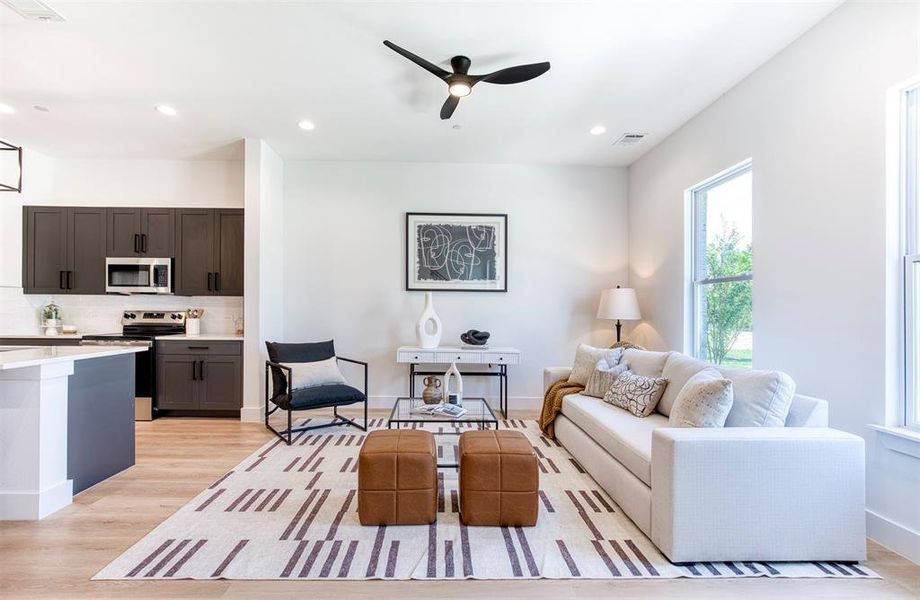 Furnished interior view inside a new home in , Rowlett (Image 16). Furnished interior view inside a new home in , Rowlett (Image 16).