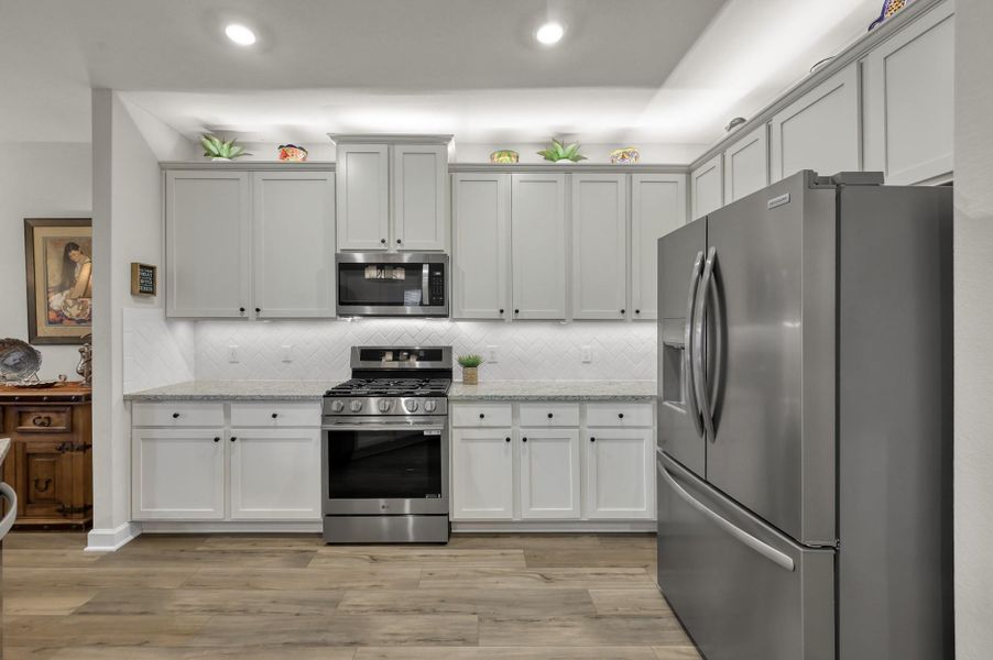 Kitchen Lighting – Under-cabinet and over-cabinet lighting creates both ambiance and functionality. Kitchen Lighting – Under-cabinet and over-cabinet lighting creates both ambiance and functionality.