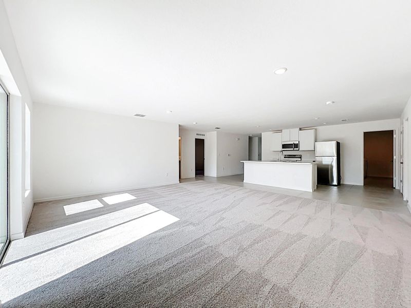 1390 Schumann Drive-41