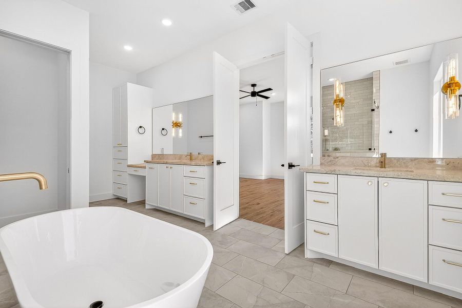 Furnished interior view inside a new home in , Splendora (Image 6).