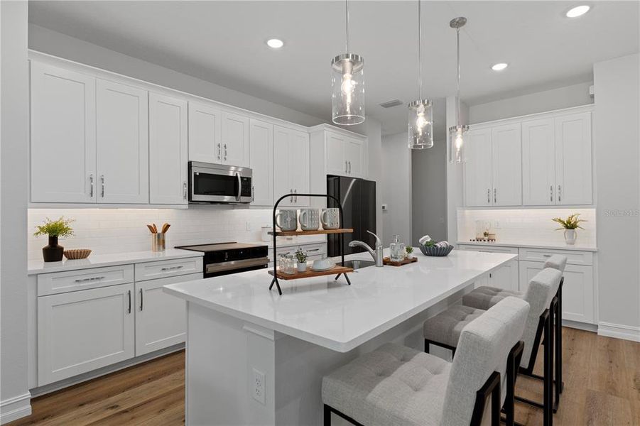 Furnished interior view inside a new home in Pine Ridge Estates, Beverly Hills (Image 11).