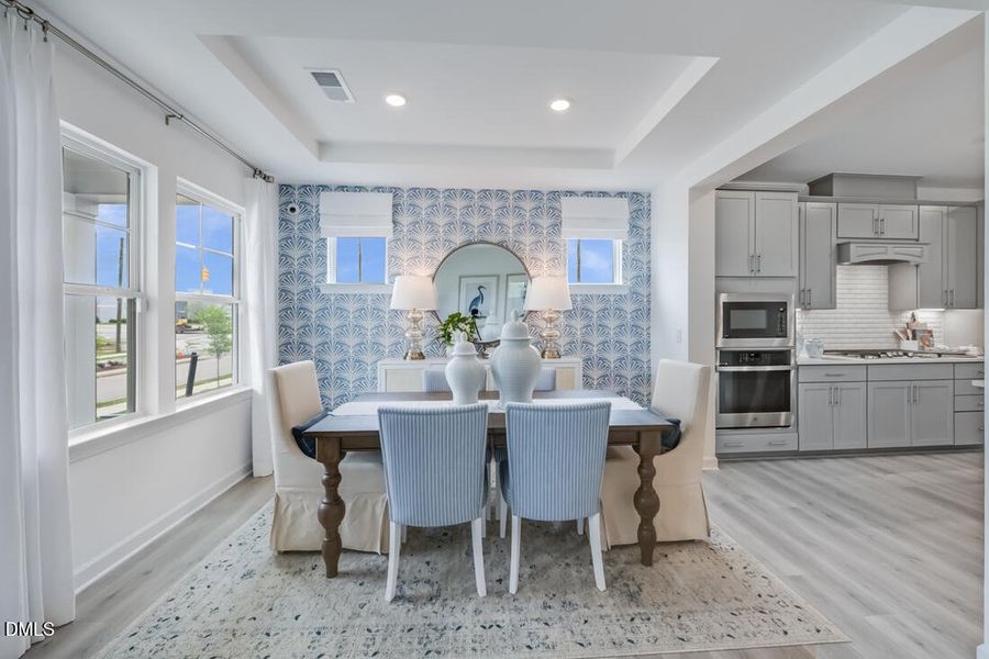 savannah-dining-area-001