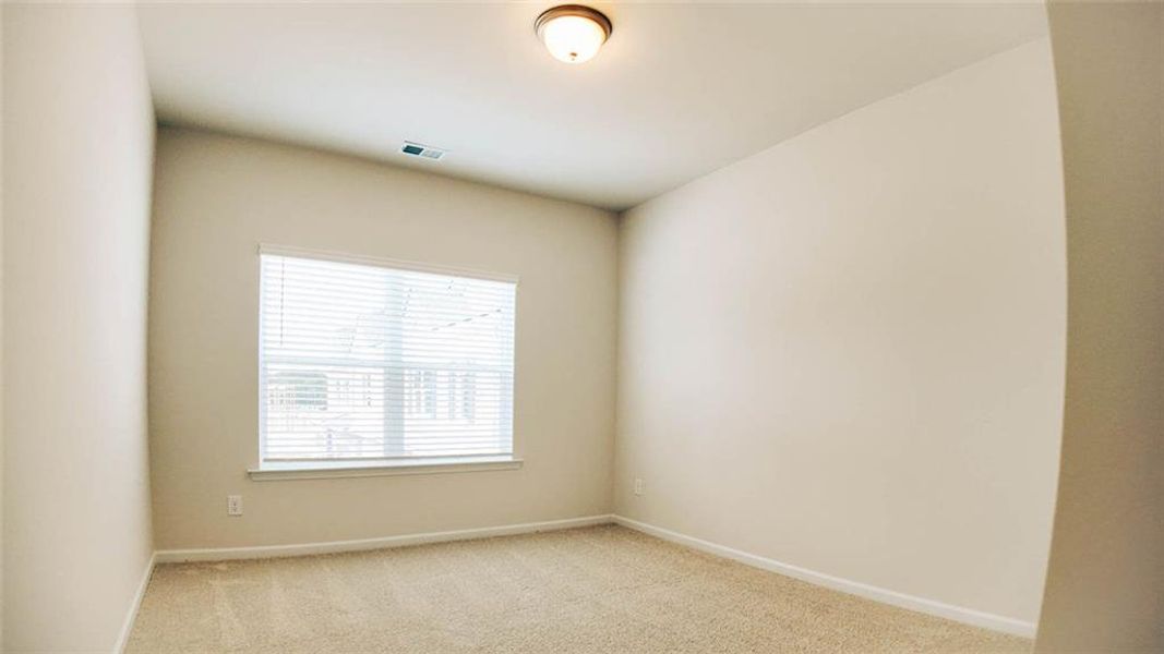 Spacious, unfurnished interior of a new home in Franklin Manor, Lawrenceville (Image 12).