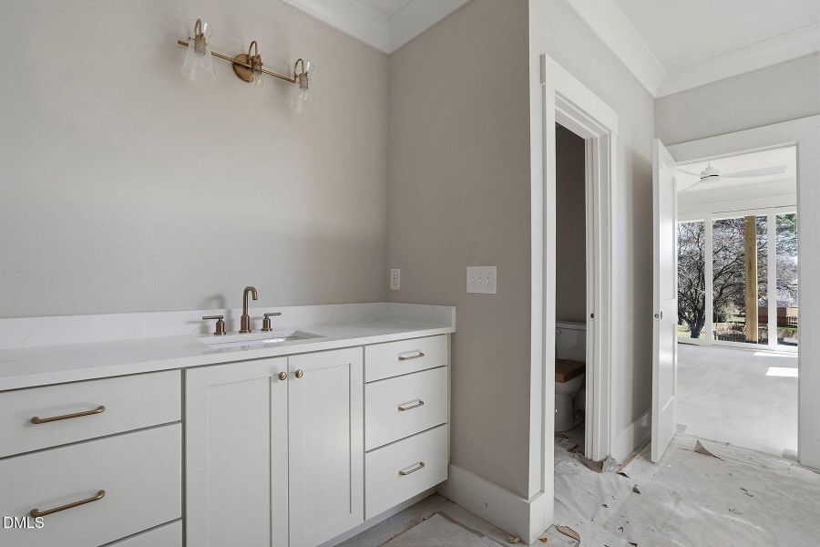 16-web-or-mls-108A N Mason St-79 16-web-or-mls-108A N Mason St-79