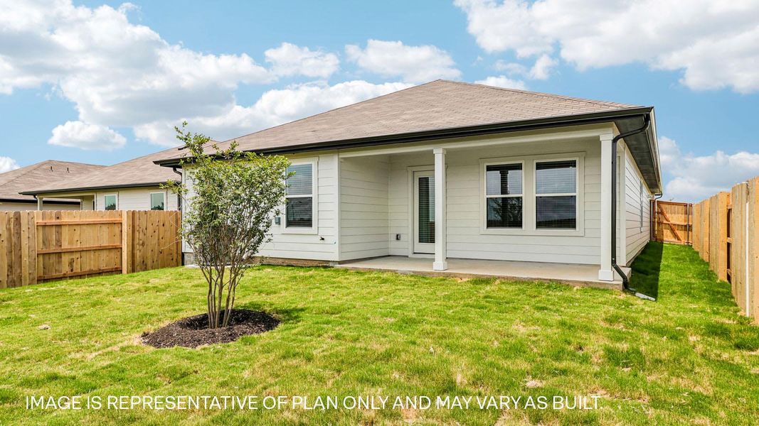 Exterior details and patio area of a home in Briarwood, Elgin (Image 23).