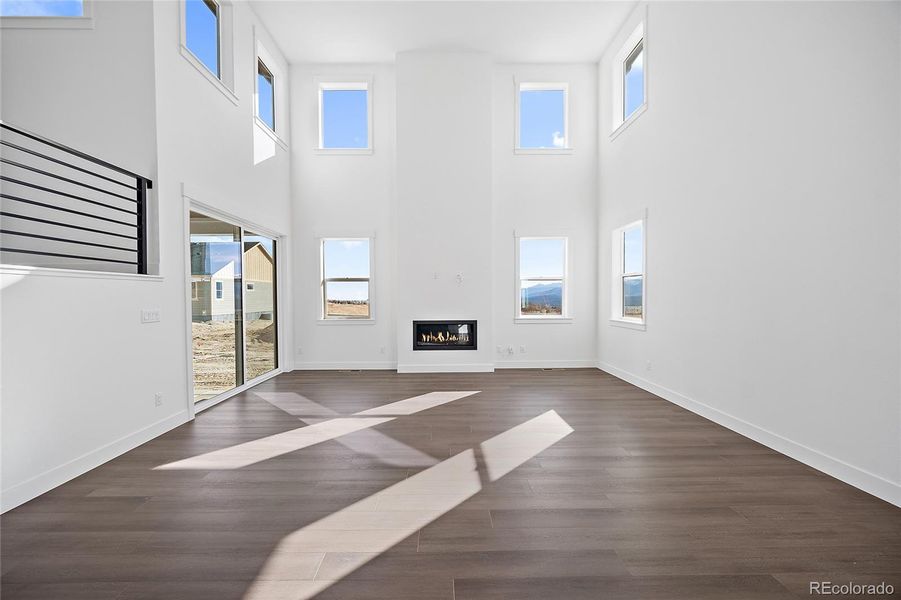 Spacious, unfurnished interior of a new home in Jackson Creek, Monument (Image 13).