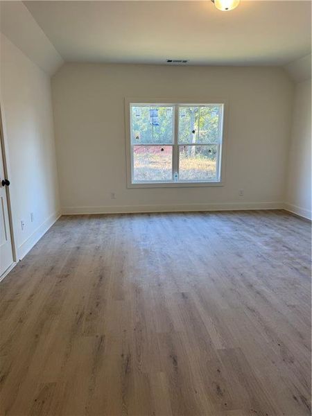 Spacious, unfurnished interior of a new home in , Lavonia (Image 8).