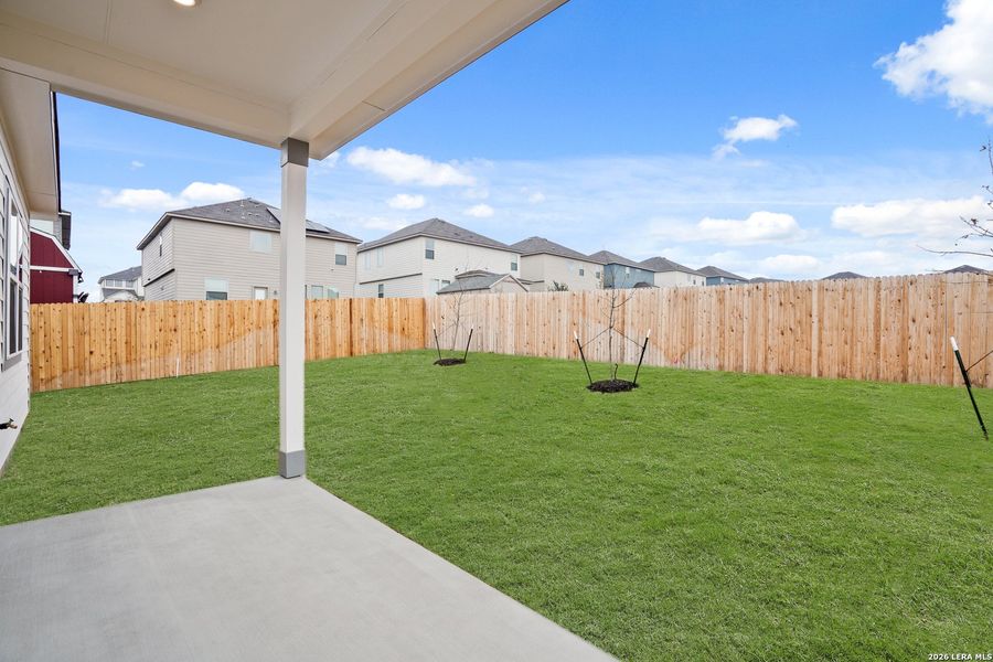 Exterior details and patio area of a home in Hunters Ranch, San Antonio (Image 3).