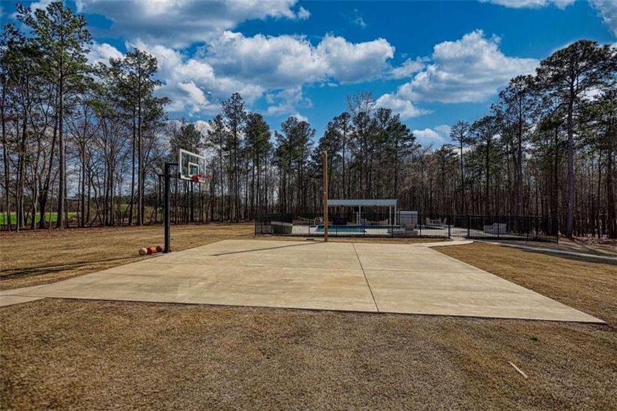 Community amenities in , Good Hope (Image 73).