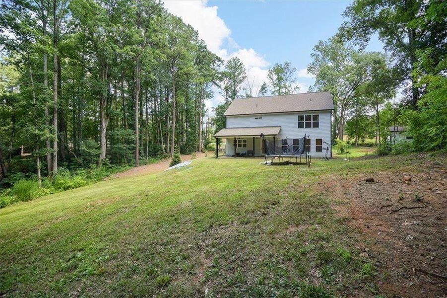 Exterior details and patio area of a home in , Acworth (Image 4).