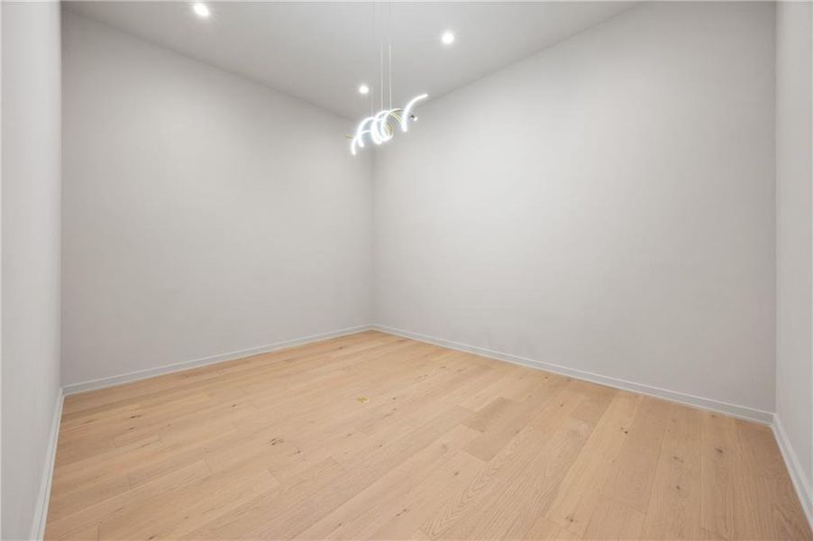 Spacious, unfurnished interior of a new home in , Sandy Springs (Image 27). Spacious, unfurnished interior of a new home in , Sandy Springs (Image 27).