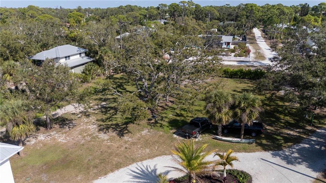 Natural landscape and outdoor views near  in Englewood (Image 69).