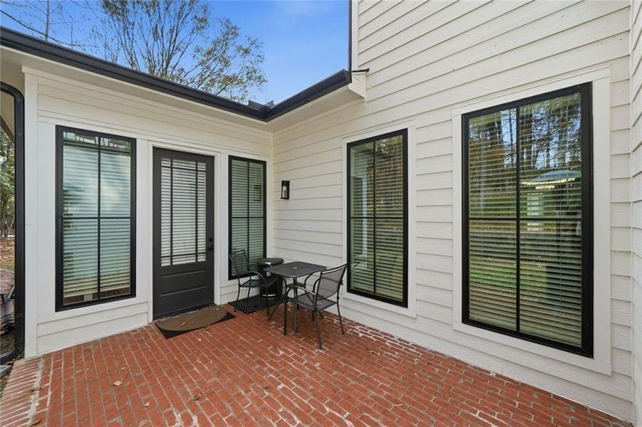 Exterior details and patio area of a home in , Alpharetta (Image 28).