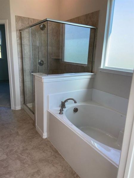 Close-up of interior finishes inside a home in Hillview Addition, Decatur (Image 7).