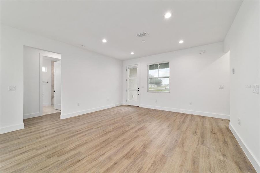Spacious, unfurnished interior of a new home in , Ocala (Image 28). Spacious, unfurnished interior of a new home in , Ocala (Image 28).