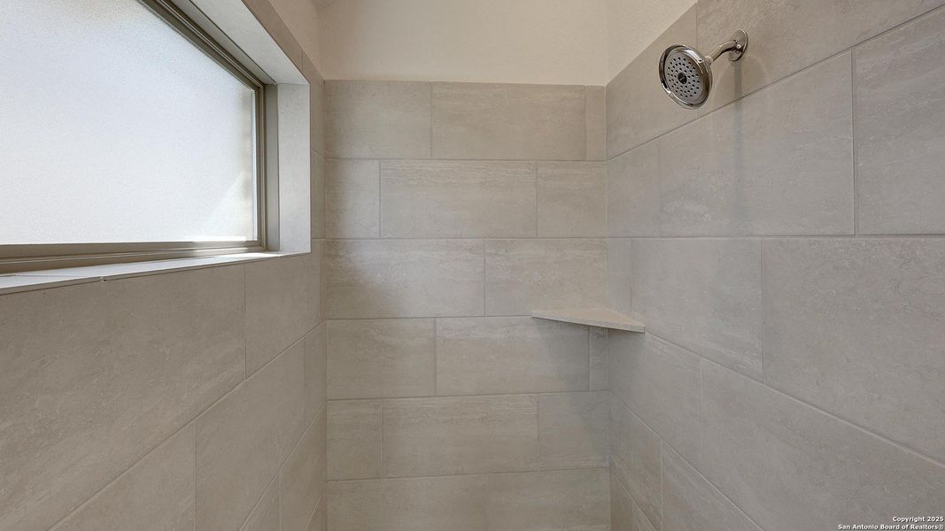 Image 33 of a home in Arcadia Ridge 50'. Image 33 of a home in Arcadia Ridge 50'.