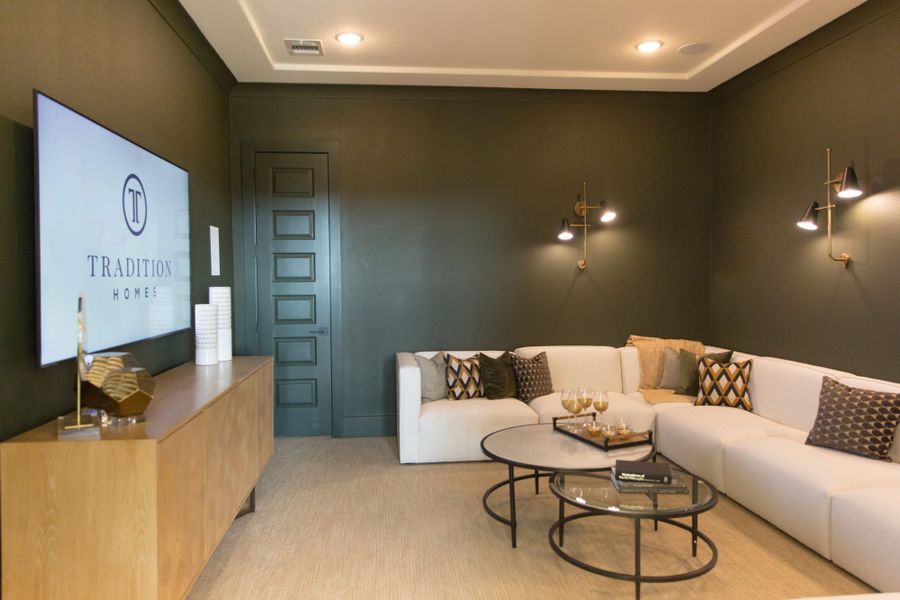 Representative furnished interior of a home built from the 7031 by Tradition Homes in Mustang Lakes, McKinney (Image 29). Representative furnished interior of a home built from the 7031 by Tradition Homes in Mustang Lakes, McKinney (Image 29).