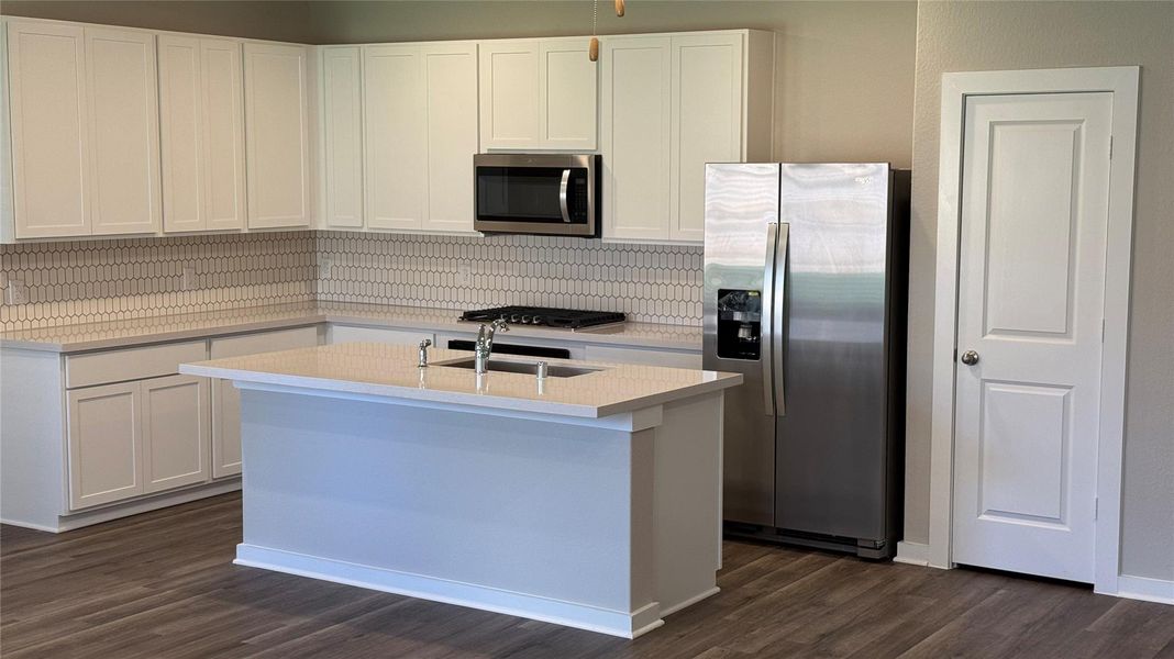 Image 8 of a home in Westridge Cove 50'. Image 8 of a home in Westridge Cove 50'.