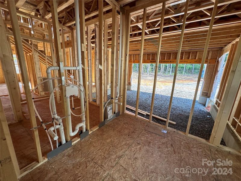 Master bath with dual sinks