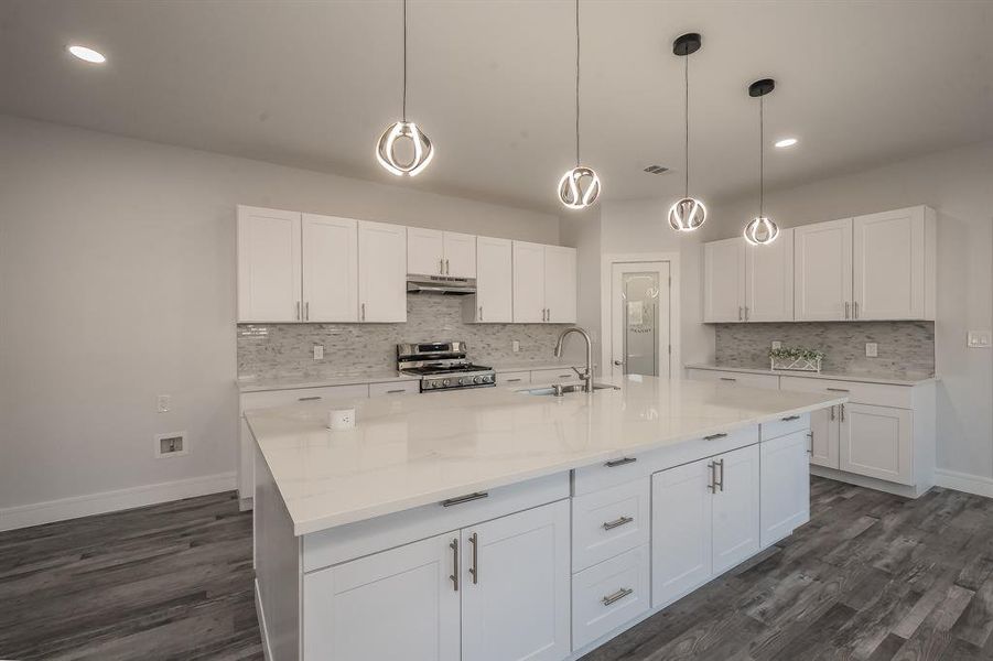 Furnished interior view inside a new home in , Dallas (Image 5). Furnished interior view inside a new home in , Dallas (Image 5).