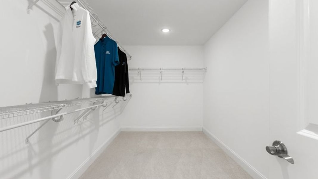 Spacious, unfurnished interior of a new home in Preserve at Carriage Cove, Oak Ridge (Image 25).