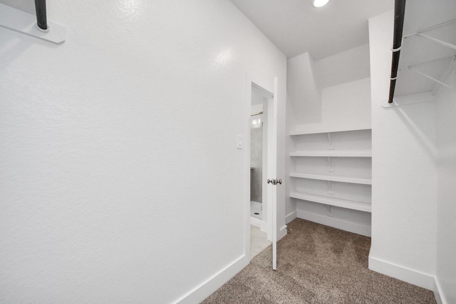 Spacious, unfurnished interior of a new home in Laurel Landing: Landmark Collection, Alvin (Image 23). Spacious, unfurnished interior of a new home in Laurel Landing: Landmark Collection, Alvin (Image 23).