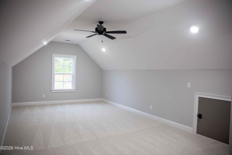 Spacious, unfurnished interior of a new home in Marshall Mills, Grovetown (Image 29).