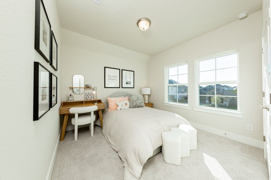 Representative furnished interior of a home built from the Stratford by Beazer Homes in Ellwood: Signature Collection, Iowa Colony (Image 12).