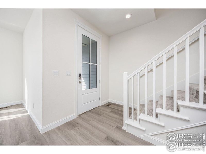 Spacious, unfurnished interior of a new home in Westerly, Erie (Image 13).