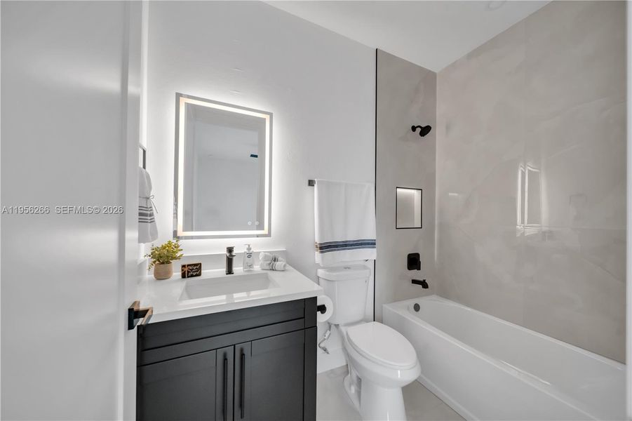 Furnished interior view inside a new home in , Lehigh Acres (Image 14).