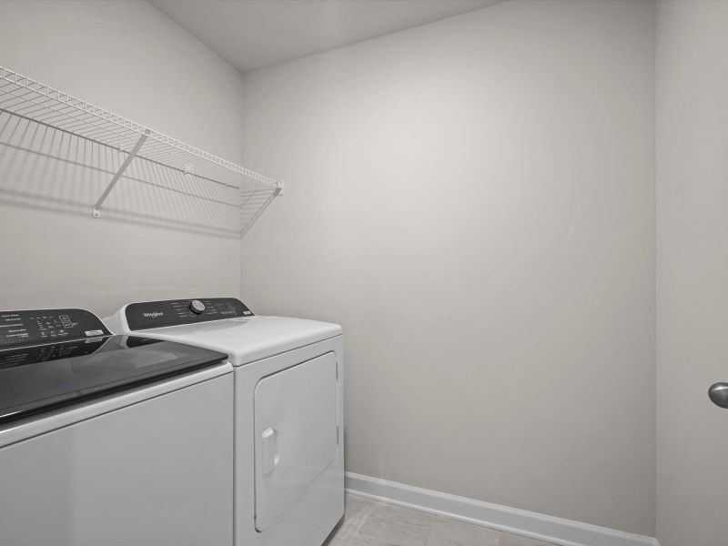 Close-up of interior finishes inside a home in Chatham Forest, Duncan (Image 8).