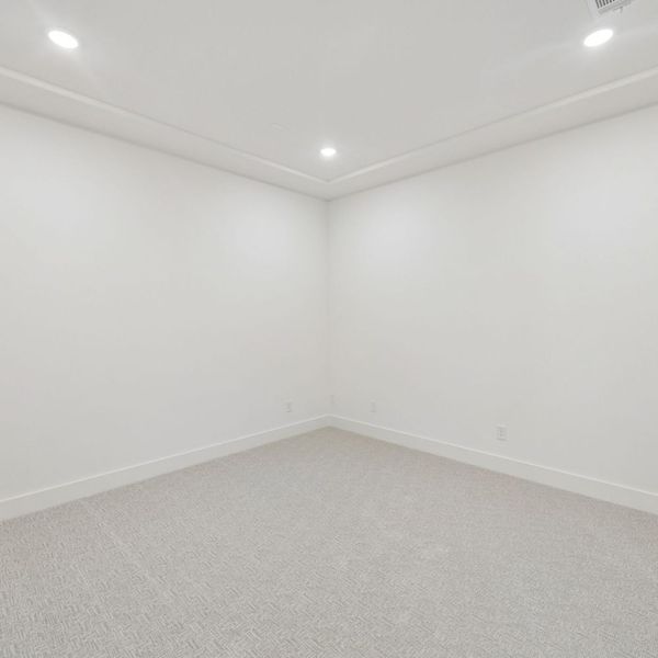 Spacious, unfurnished interior of a new home in The Parks at Wilson Creek, Celina (Image 71). Spacious, unfurnished interior of a new home in The Parks at Wilson Creek, Celina (Image 71).