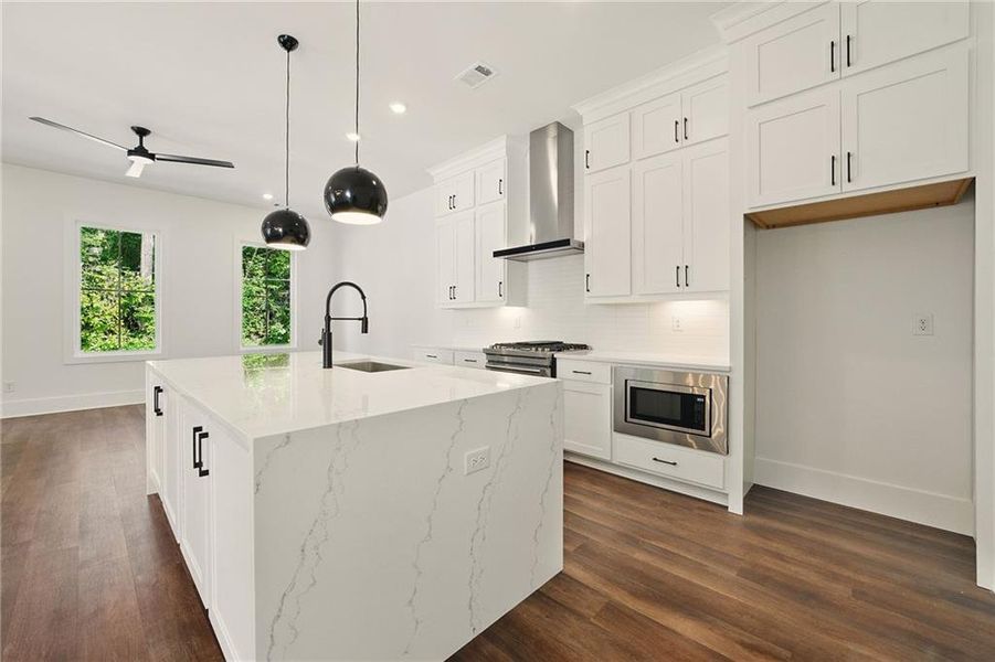 Furnished interior view inside a new home in , Atlanta (Image 32).