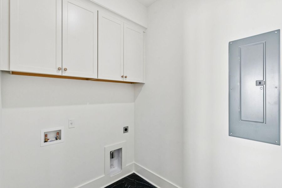 Spacious, unfurnished interior of a new home in , Mount Pleasant (Image 25).