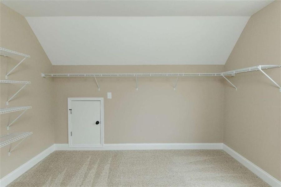 Spacious, unfurnished interior of a new home in , Douglasville (Image 68). Spacious, unfurnished interior of a new home in , Douglasville (Image 68).