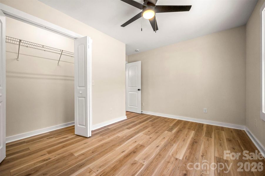 Spacious, unfurnished interior of a new home in , Bostic (Image 29).