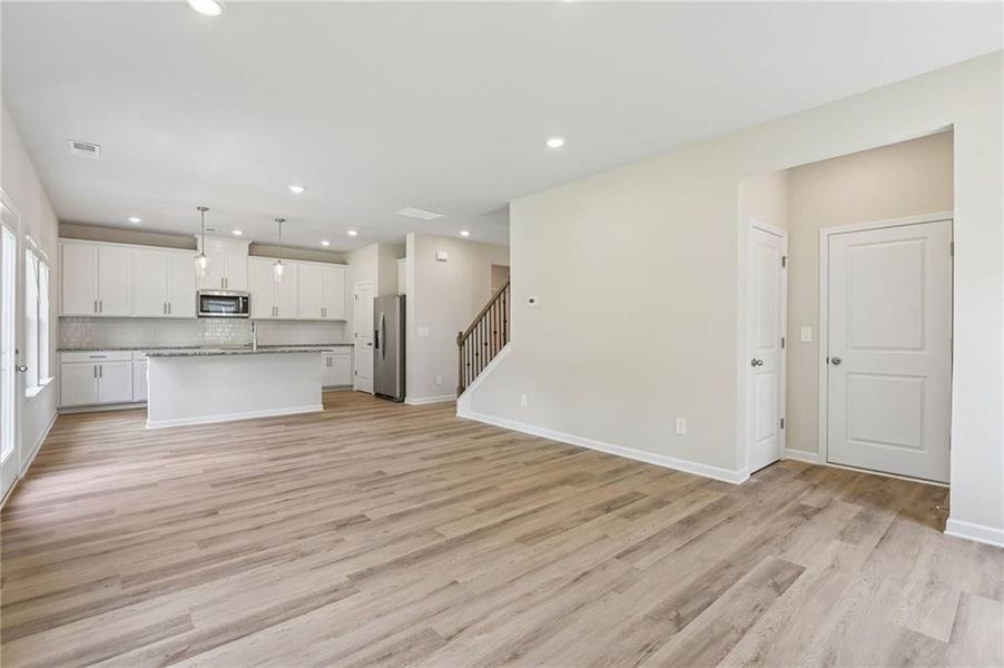 Spacious, unfurnished interior of a new home in Manning Mill, Adairsville (Image 35). Spacious, unfurnished interior of a new home in Manning Mill, Adairsville (Image 35).