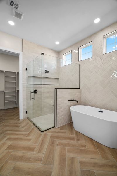 Furnished interior view inside a new home in Verdancia, El Paso (Image 8).