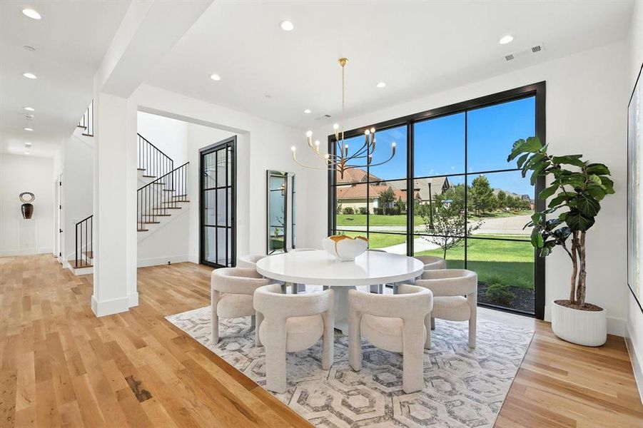 Furnished interior view inside a new home in , Colleyville (Image 17).