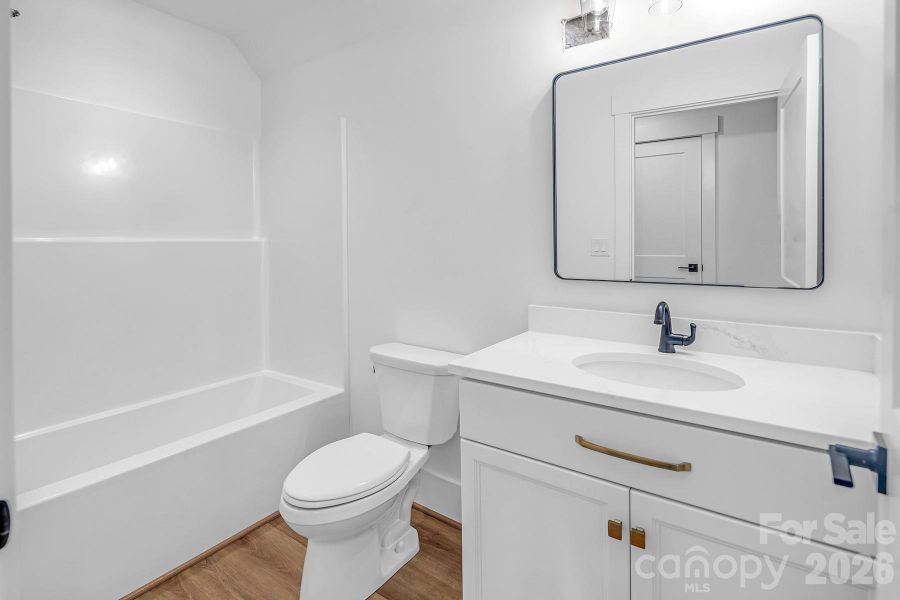 Full Bathroom Upstairs Full Bathroom Upstairs
