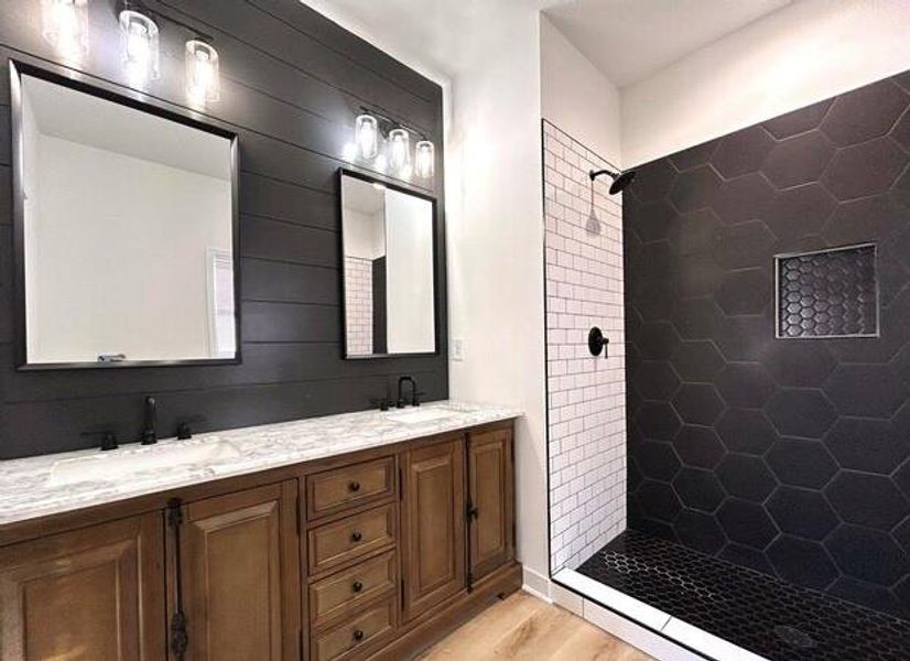 Furnished interior view inside a new home in , Buchanan (Image 14).