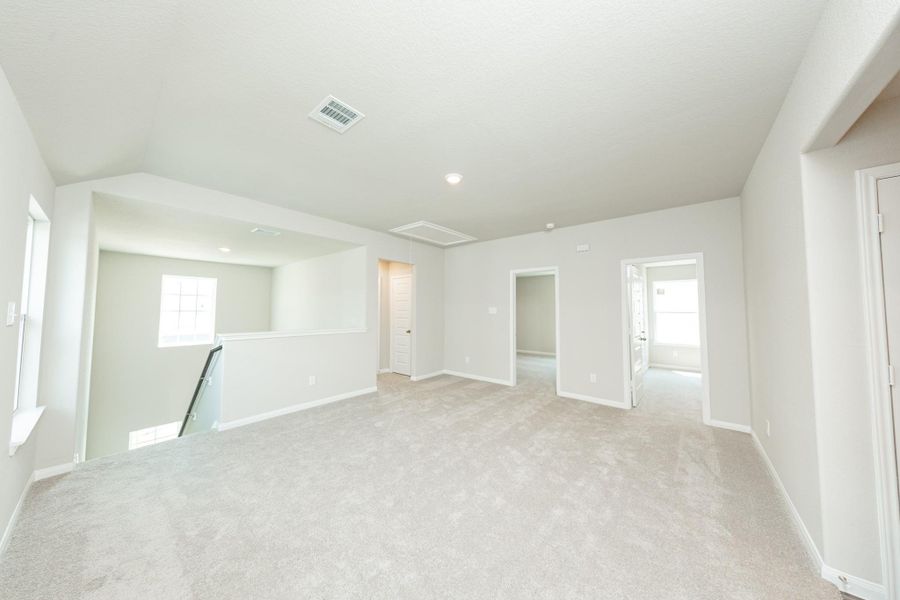 Spacious, unfurnished interior of a new home in Cliffstone Hills, Conroe (Image 18). Spacious, unfurnished interior of a new home in Cliffstone Hills, Conroe (Image 18).
