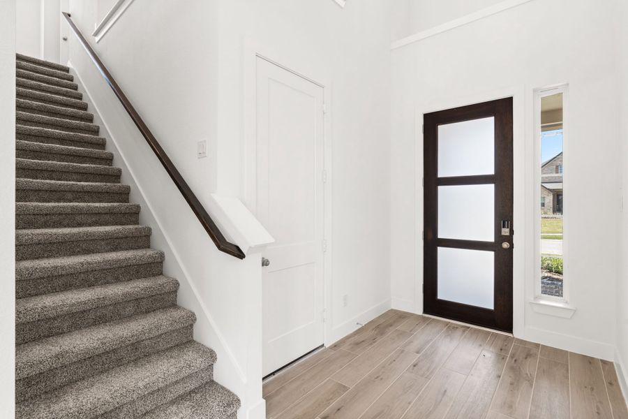 Spacious, unfurnished interior of a new home in The Highlands, Porter (Image 28).