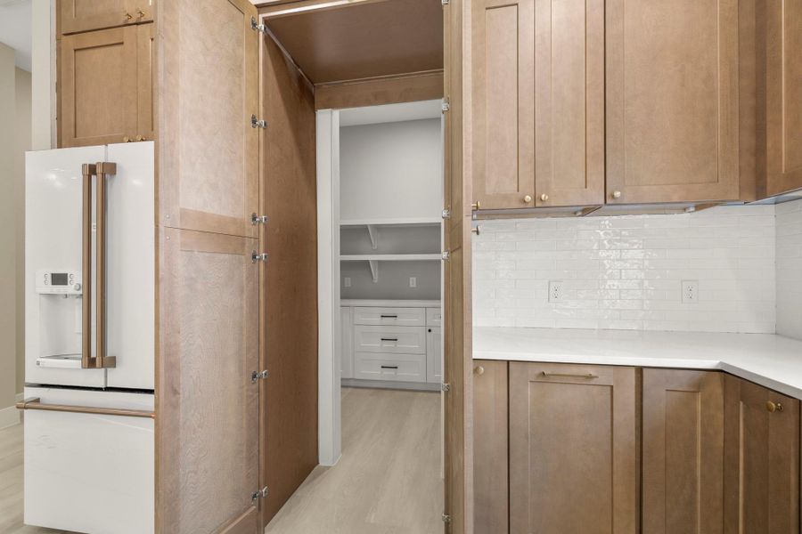 Furnished interior view inside a new home in , Tomball (Image 7). Furnished interior view inside a new home in , Tomball (Image 7).
