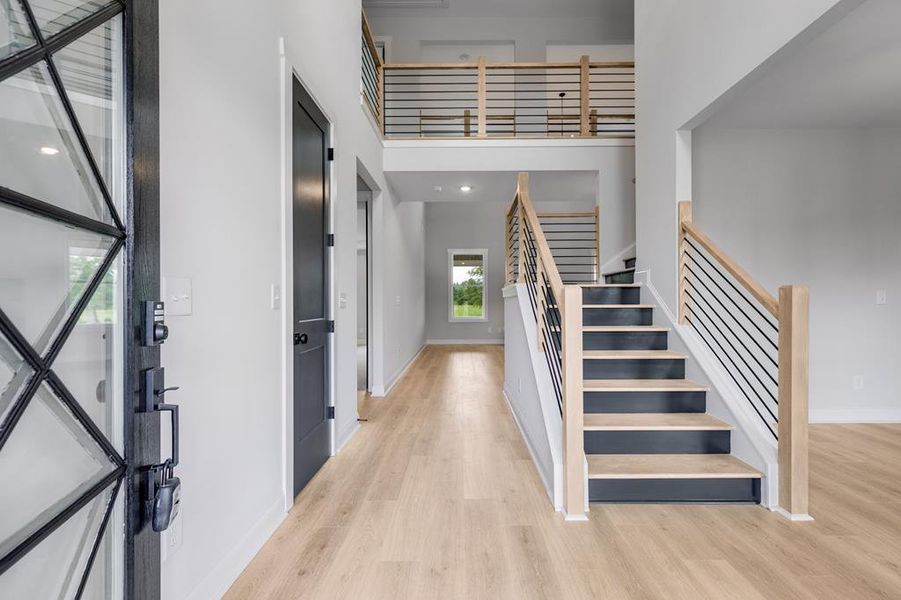 Spacious, unfurnished interior of a new home in Harmon Springs, Carrollton (Image 20).