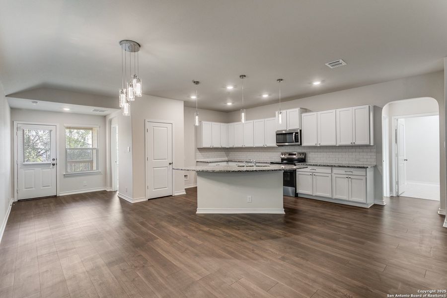 Furnished interior view inside a new home in The Canyons at Amhurst, San Antonio (Image 5). Furnished interior view inside a new home in The Canyons at Amhurst, San Antonio (Image 5).