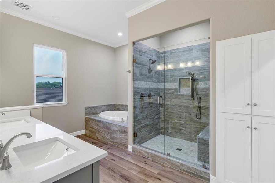 Furnished interior view inside a new home in , Granbury (Image 10). Furnished interior view inside a new home in , Granbury (Image 10).