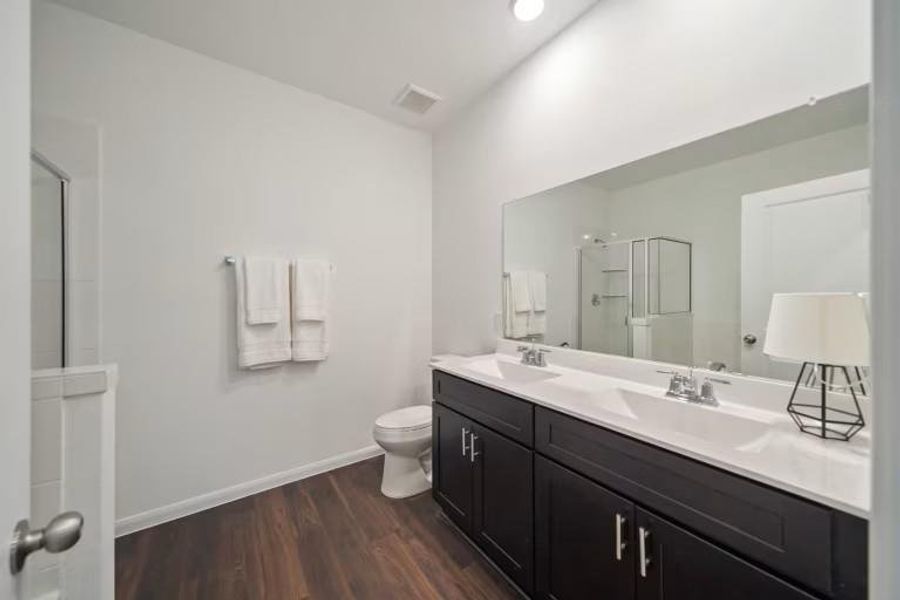 MODEL HOME images may NOT be consistent with the finished product.