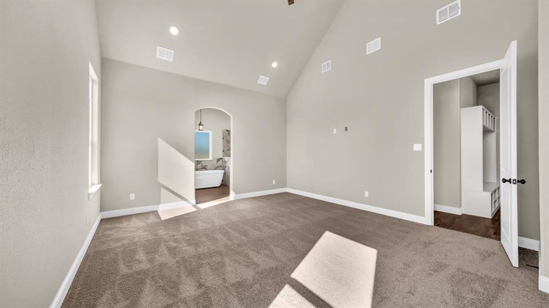 Spacious, unfurnished interior of a new home in , Poolville (Image 17).